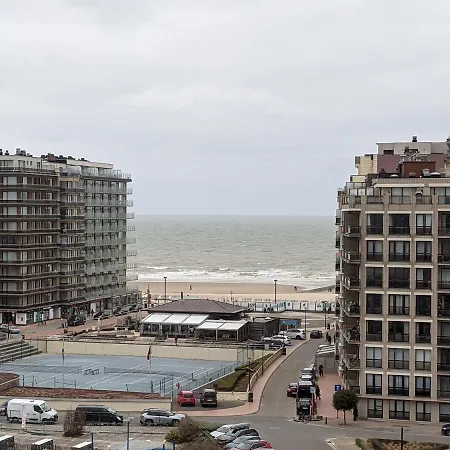 Met Frontaal Zeezicht