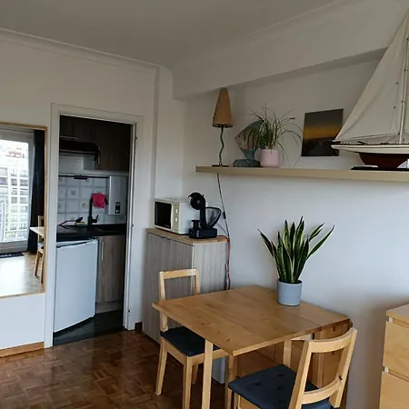 Met Frontaal Zeezicht Apartment *